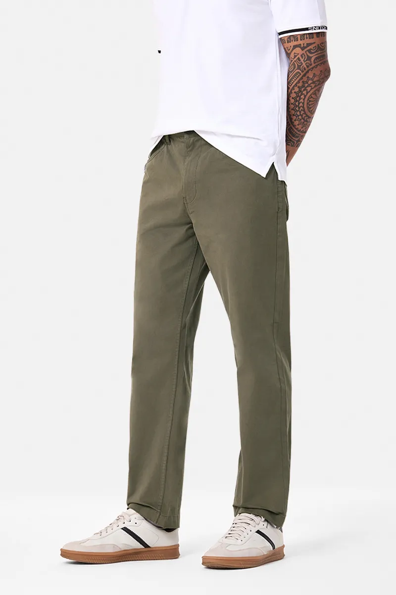 Straight Fit Stretch Pleated Trousers
